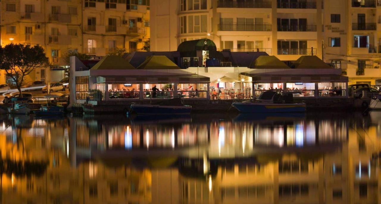 Centre Point, Malta'S Most Central Pieta Bagian luar foto